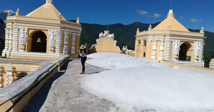 Cultural and Fun Walking Tour in Antigua Guatemala