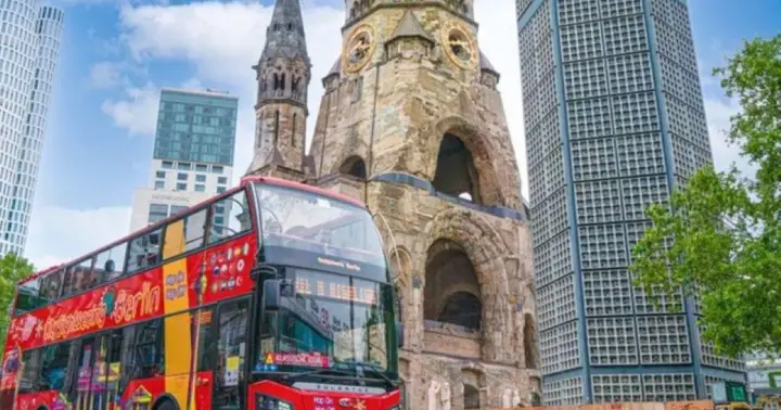CitySightseeing Berlin HOHO Bus: todas las líneas y tour en barco
