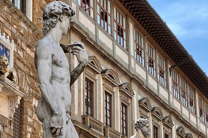 Combo privato : Accademia, paseo por la ciudad y Galeria Uffizi
