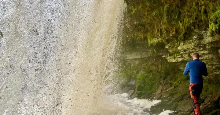 Tallinn: Old Town Walking Tour and Jägala Waterfall