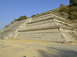 Excursión a Cholula + Fábrica de cerámica de Talavera