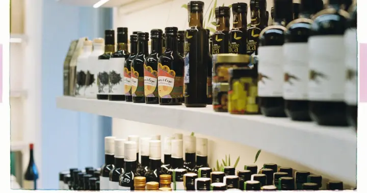 Lisbon: Olive Oil Tasting Experience in Campo de Ourique
