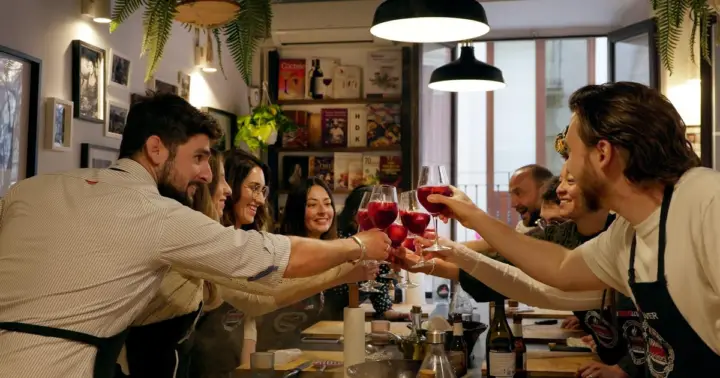 Granada: clase de tapas con sangría ilimitada