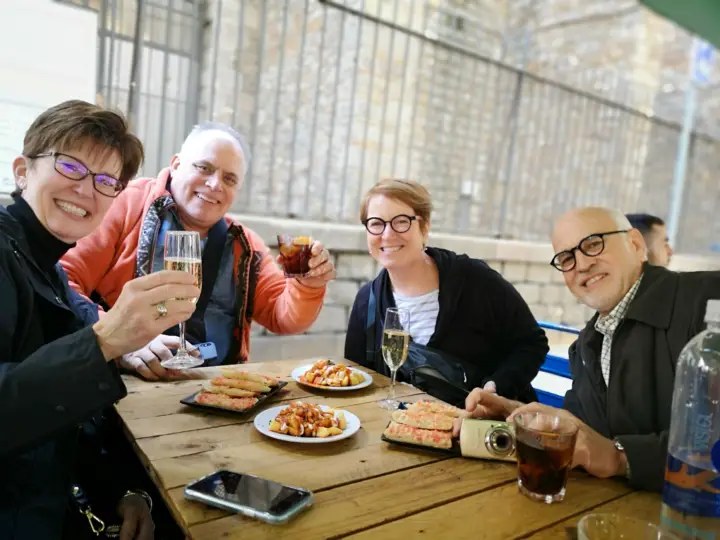 Barcelona: tour gastronómico privado + entradas a la Sagrada Familia