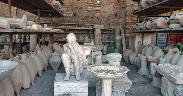 From Naples: Pompeii and Herculaneum Tour