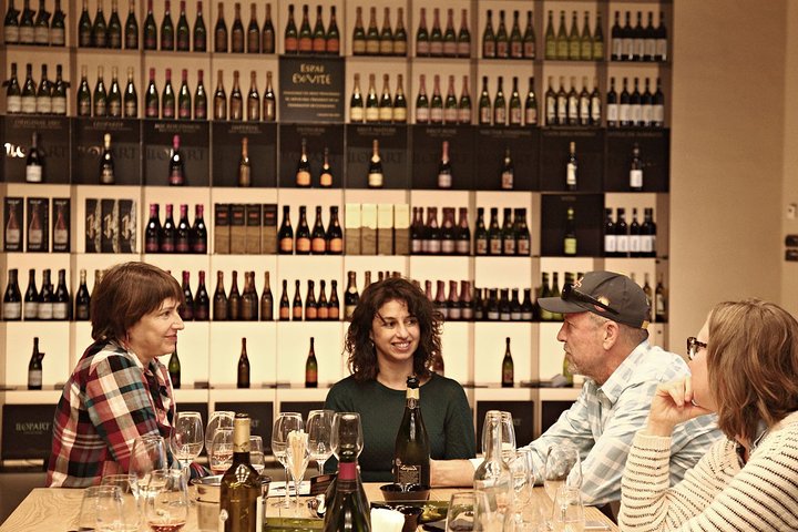 Experiencia gastronómica privada de tapas y vinos