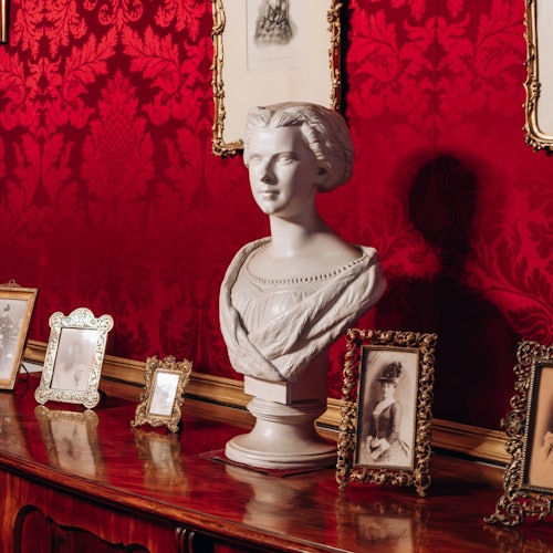 Sisi Museum, Hofburg Palace & Vienna Gardens: Skip The Line + Guided Tour