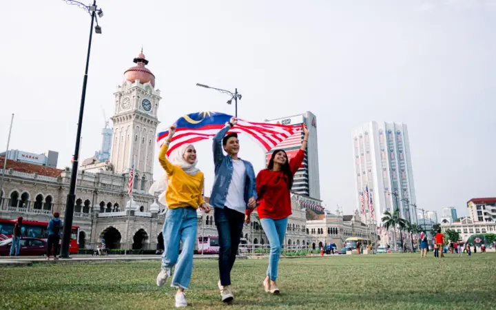 Kuala Lumpur Layover Tour from Kuala Lumpur Airport (KUL)