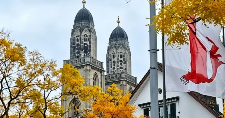 Zurich Grossmünster: Zwingli & the Protestant Reformation
