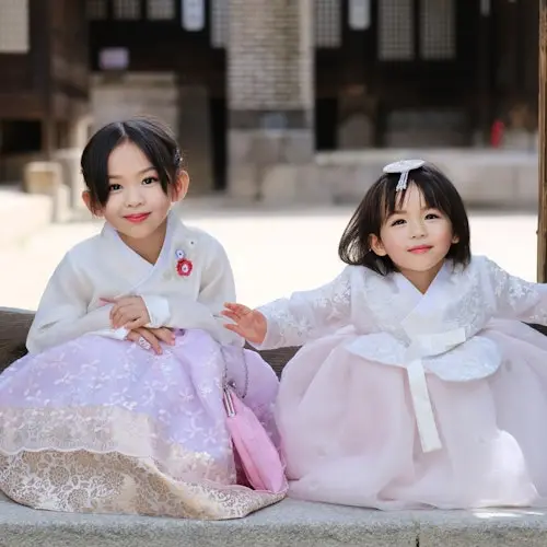 "Princess Hanbok" Hanbok Rental & Snap Photoshoot: Luxury Hanbok (Adults & Kids Available)