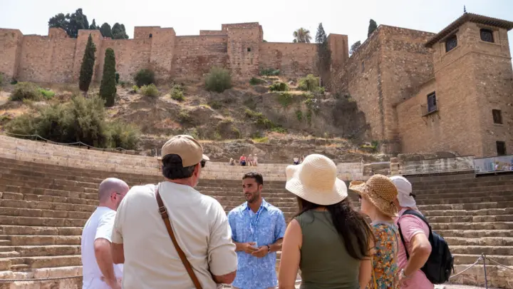 Málaga Tour Privado a Pie, Teatro Romano y Alcazaba con Entradas