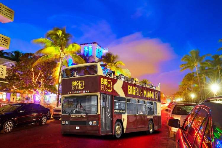 Big Bus panoramic Miami night tour