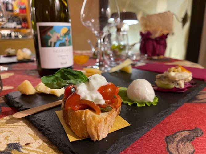 Experiencia de cata de comida y vino en Trastevere