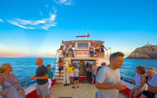 Crucero por el Parque Natural de Llevant con traslado en Barcos Coral