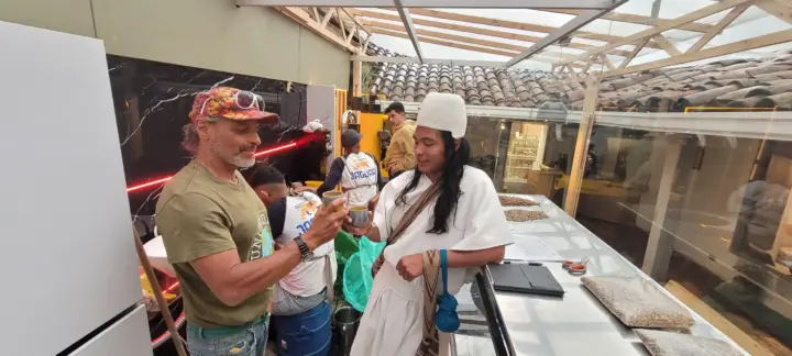 Bogotá: Cata de Café, Tostado, Filtrado y Tour del Espresso