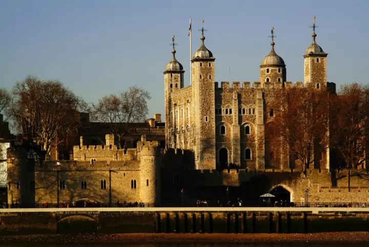 London: VIP Tower of London & Tower Bridge Early-Access Tour