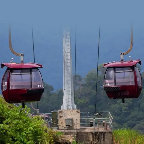 Genting Highlands: Cable Car Ticket for Awana SkyWay Glass-Floor Gondola (Round Trip)