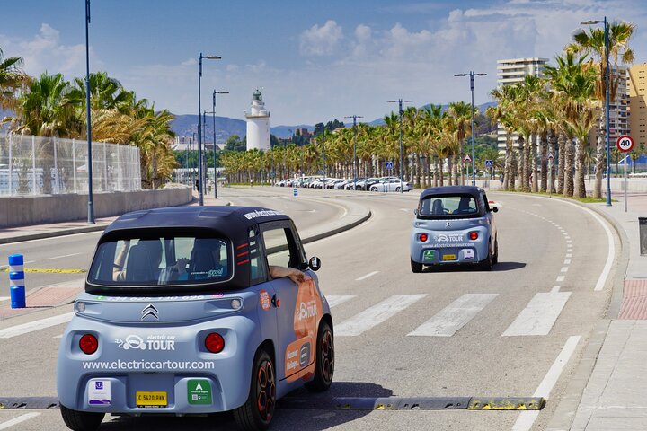 Tour VIP en Málaga: Experiencia exclusiva en coche eléctrico
