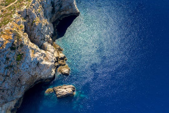 Excursión en barco desde Sant Elm al Parque Natural de la Isla Dragonera