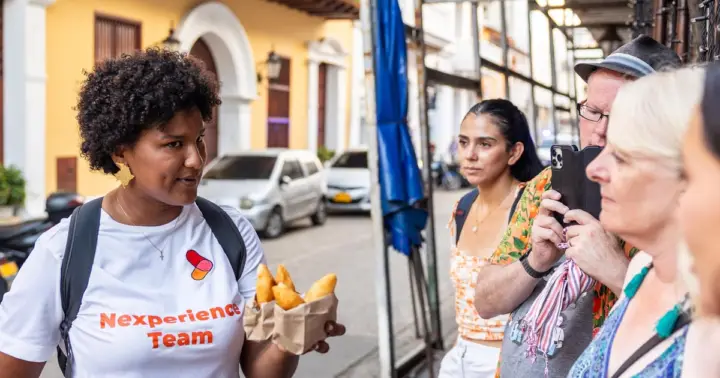 Cartagena: Guided Street Food Tour with Tastings