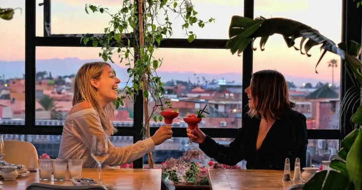 Marrakech: experiencia de atardecer en la azotea, hammam y masaje