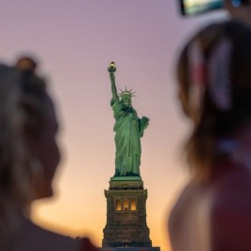 New York: Statue of Liberty Sunset Cruise