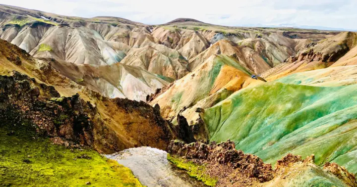 Landmannalaugar: Helicopter tour with 3 Landings