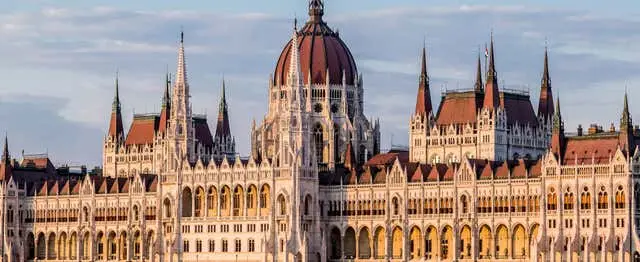 Visita guiada por Budapest + Parlamento