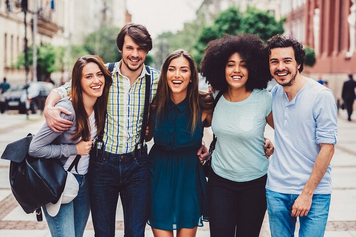 Tour privado a pie desde el Casco Vello al Mercado da Pedra en Vigo