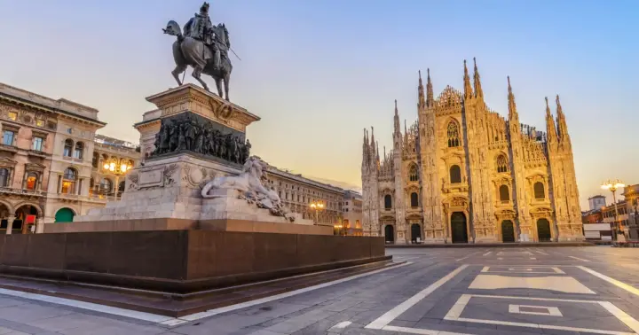 Milan: Guided Walking Tour with Duomo and the Last Supper