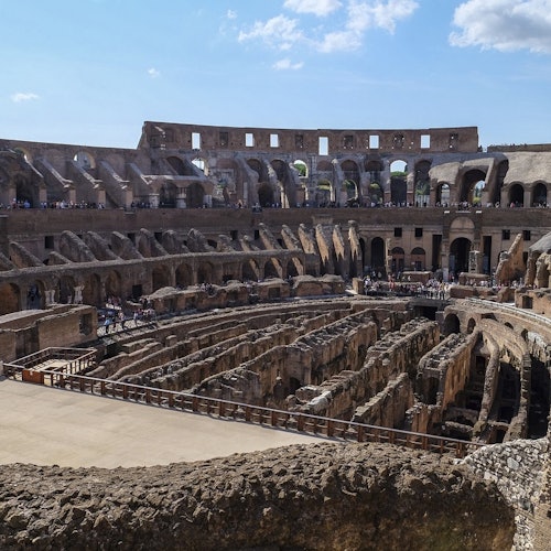 Coliseo, Foro Romano y monte Palatino + Tour guiado
