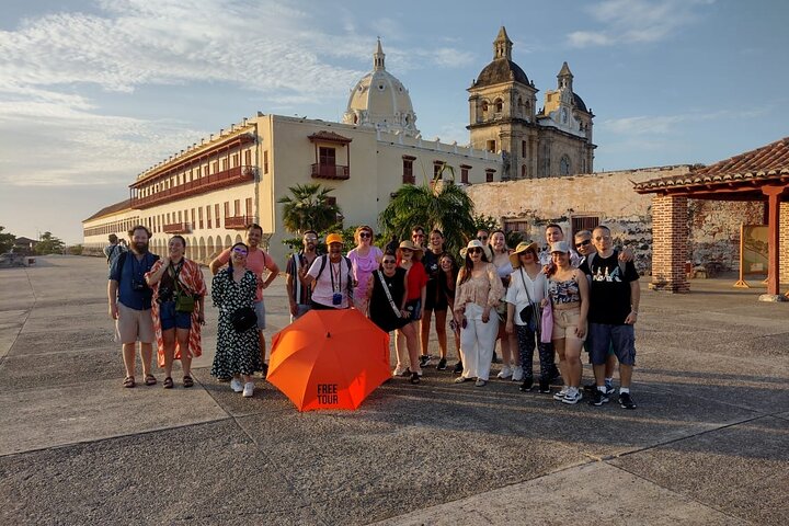 Tour Compartido Centro Histórico y Getsemaní en Cartagena