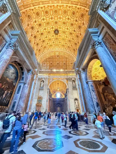 Vatican: St.Peter's Basilica,Dome Climb & Papal Tombs Tour