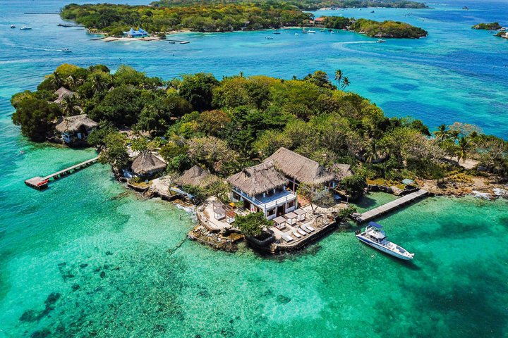 Rosario Islands Day pass | All inclusive Experience