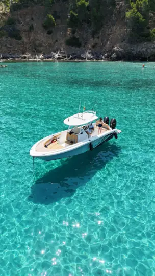 Private Boat PREMIUM Lighthouse Alcanada with Skipper & fuel