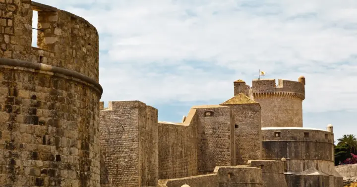 Dubrovnik: Walls and Wars Walking Tour
