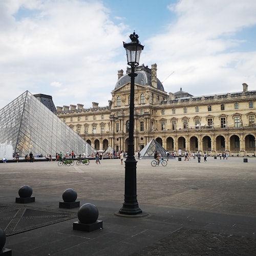 Museo del Louvre: Entrada dedicada + Tour guiado para grupos reducidos