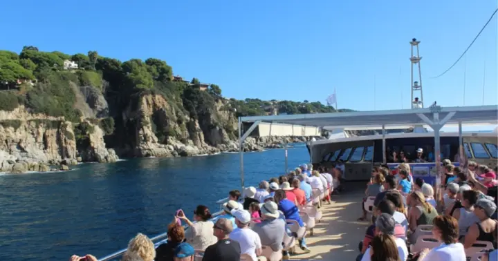Barcelona: excursión de 1 día a la Costa Brava con paseo en barco