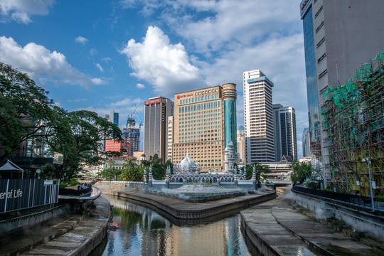 Gran recorrido por Kuala Lumpur con 21 atracciones y entradas para la Torre KL