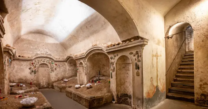 Las Almas Pezzentelle de Santa Luciella - Visita guiada