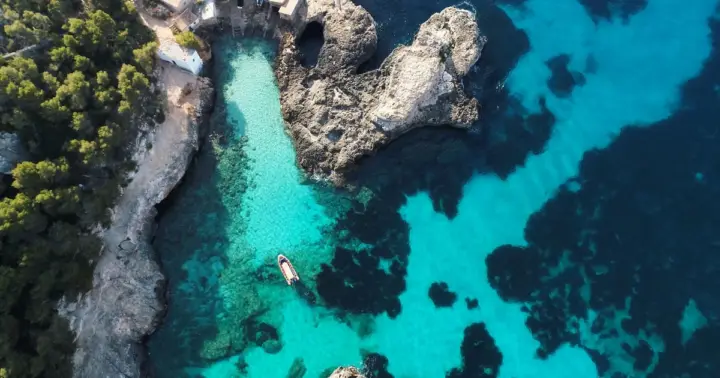 Desde Cala Figuera:Tour en barco-Cala Mondragó- Caló des Moro-Cala Marmols