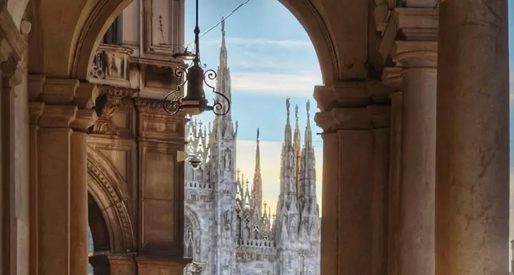 Heart of the Cathedral: Duomo Interior & Museum