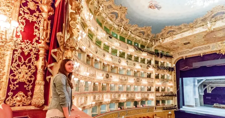 Venecia: Ticket de entrada a la Ópera La Fenice con audioguía