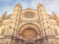 Visita guiada por la catedral de Palma