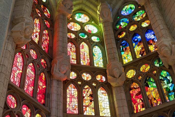 Visita guiada a la Sagrada Familia con acceso sin colas