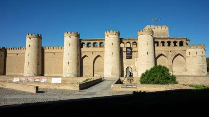 Palacio de la Aljafería: ticket y visita guiada