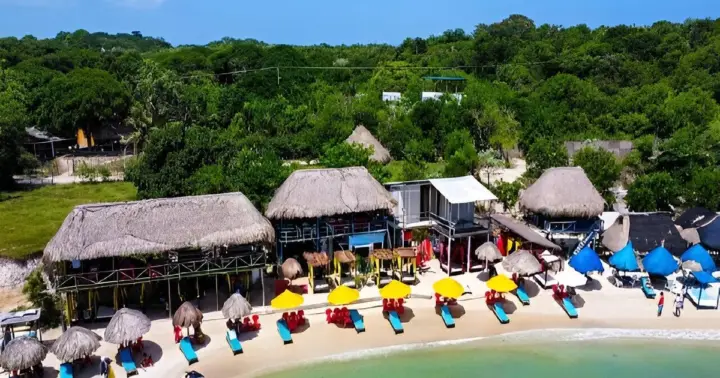 Cartagena: tour de 1 día a la isla Tierra Bomba