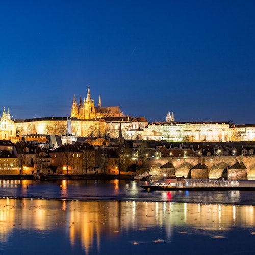 Praga: Crucero nocturno por el río Moldava