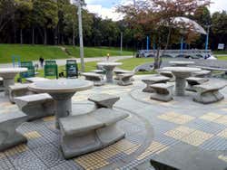 Tour por el Parque Simón Bolívar y la Biblioteca Virgilio Barco