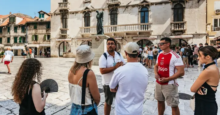 Split: tour a pie por el palacio de Diocleciano, declarado Patrimonio de la Humanidad por la UNESCO, y el casco antiguo